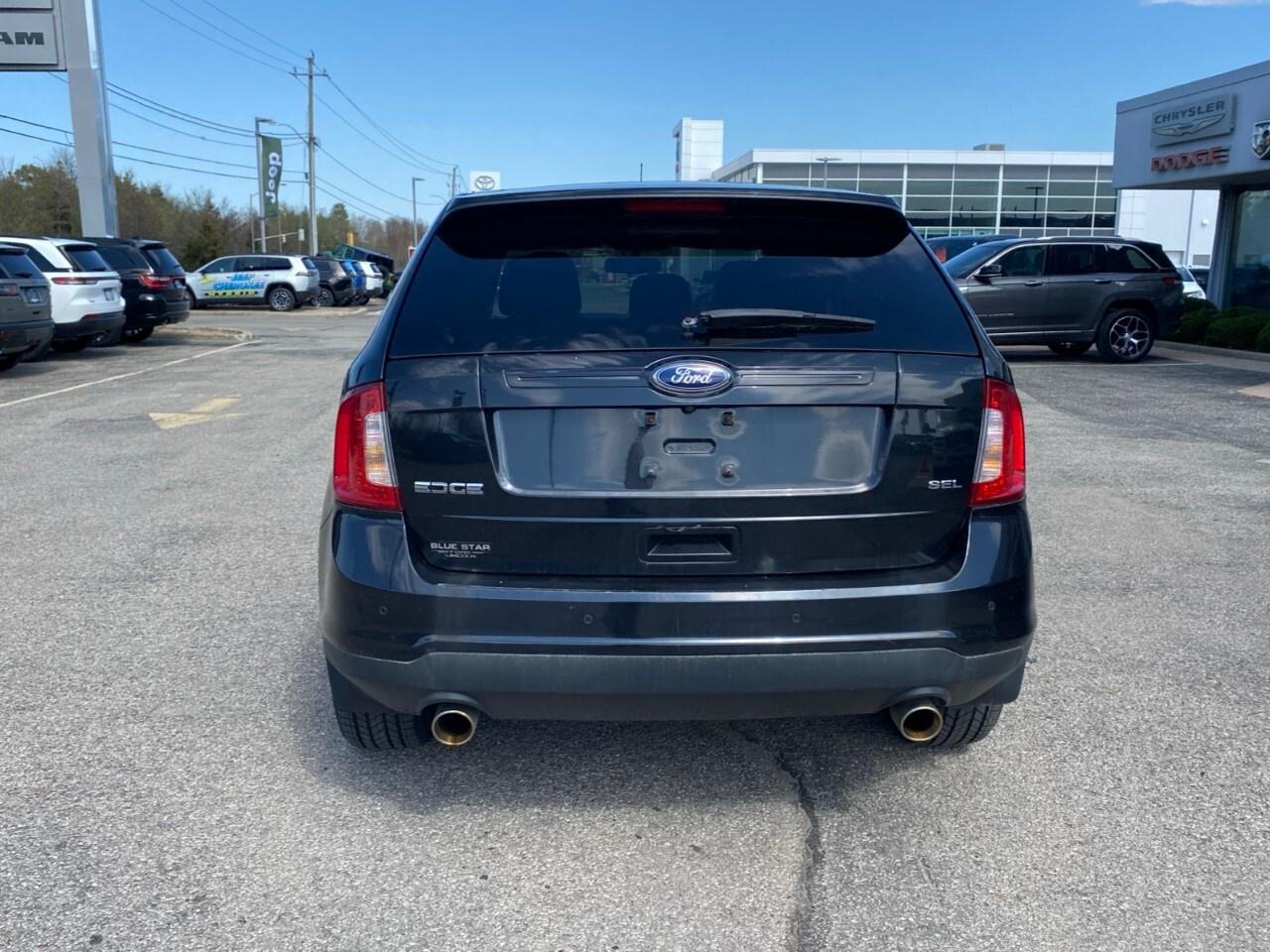 2013 Ford Edge 4DR SEL FWD Photo