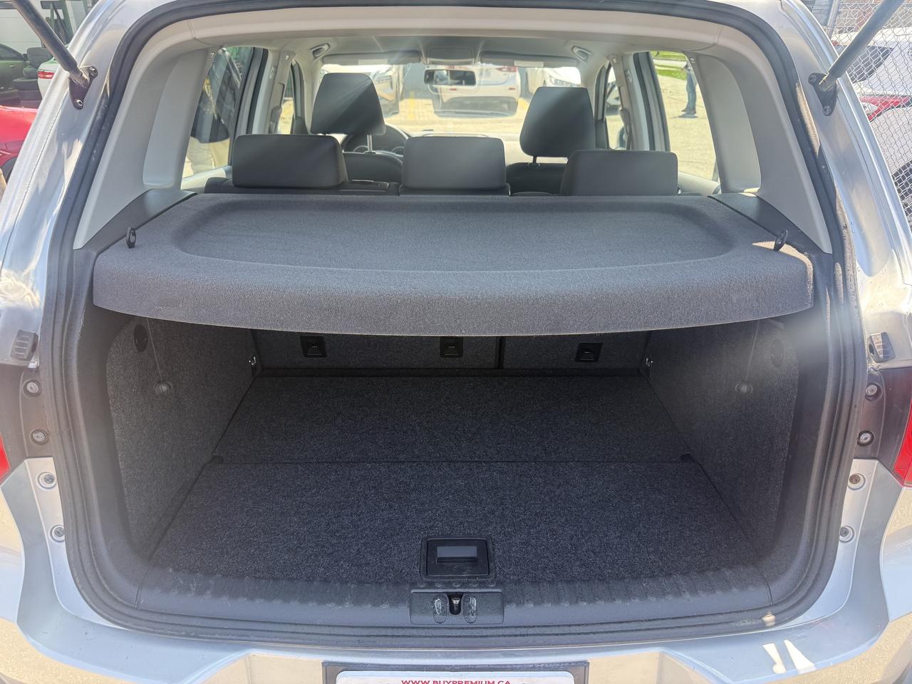 2010 Volkswagen Tiguan *** 3 YEAR WARRANTY INCLUDED *** Photo