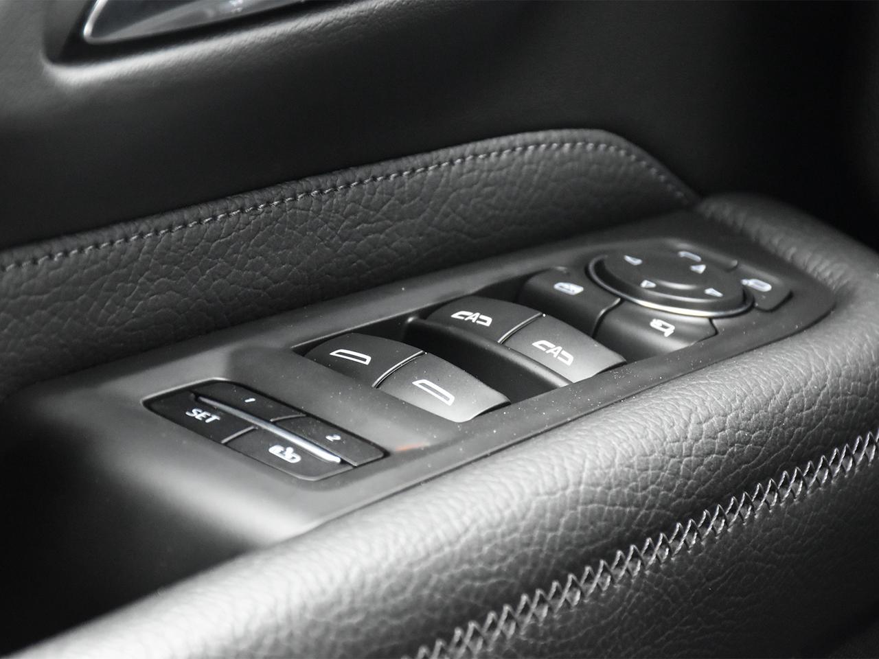 2021 GMC Yukon Denali  - Navigation -  Leather Seats Photo