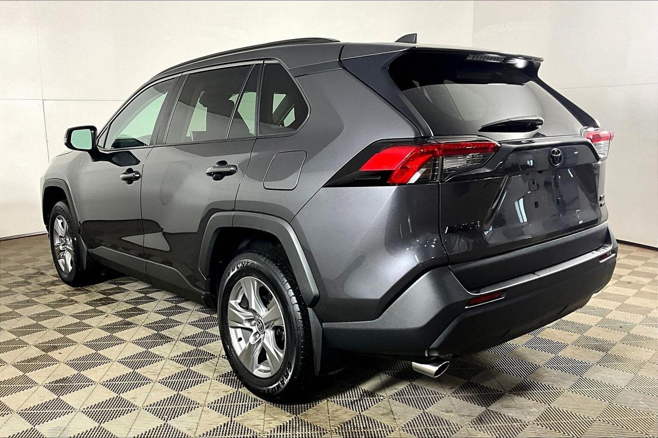 2024 Toyota RAV4 XLE AWD Photo