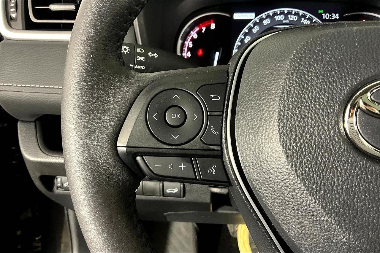 2024 Toyota RAV4 XLE AWD Photo