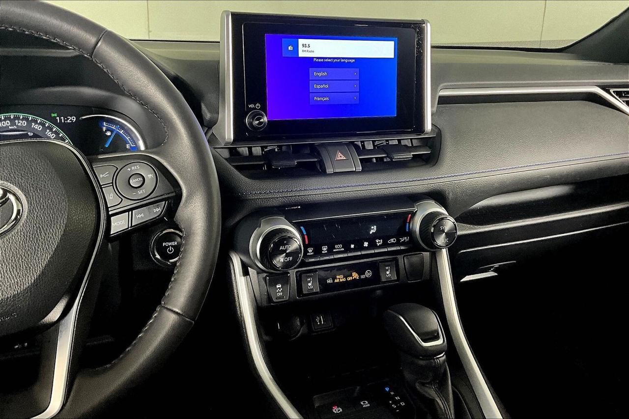 2024 Toyota RAV4 Hybrid SE AWD Photo
