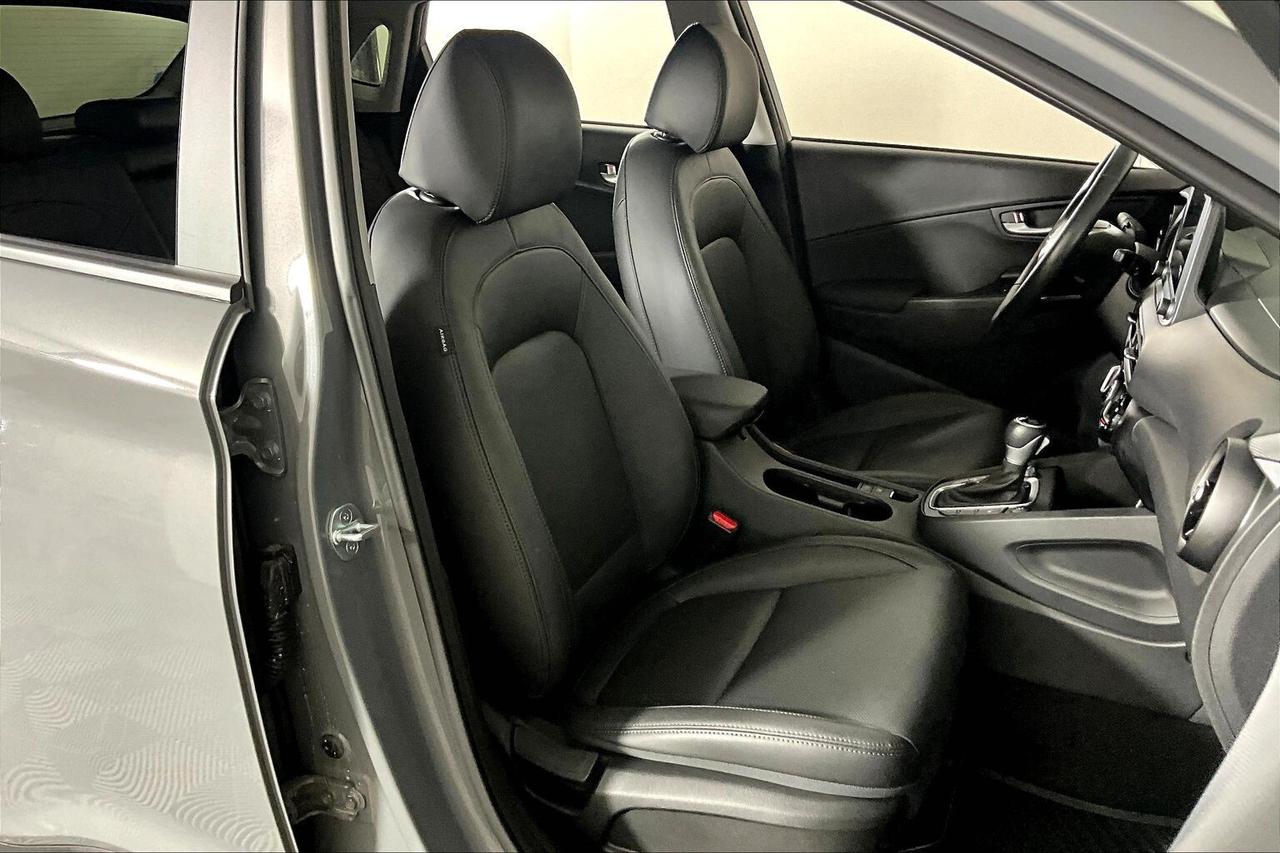 2022 Hyundai KONA 2.0L PREFERRED AWD W/SUN & LEATHER PACKA Photo