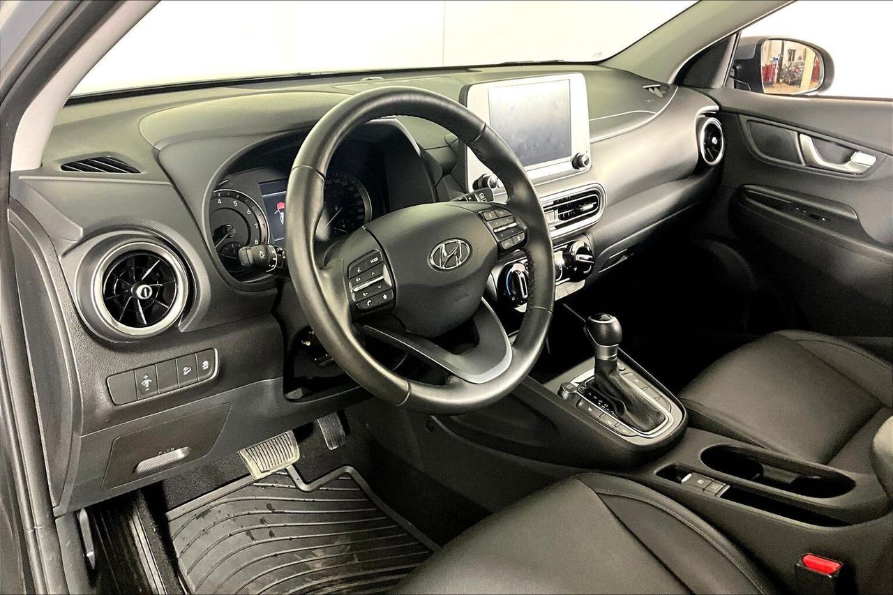 2022 Hyundai KONA 2.0L PREFERRED AWD W/SUN & LEATHER PACKA Photo