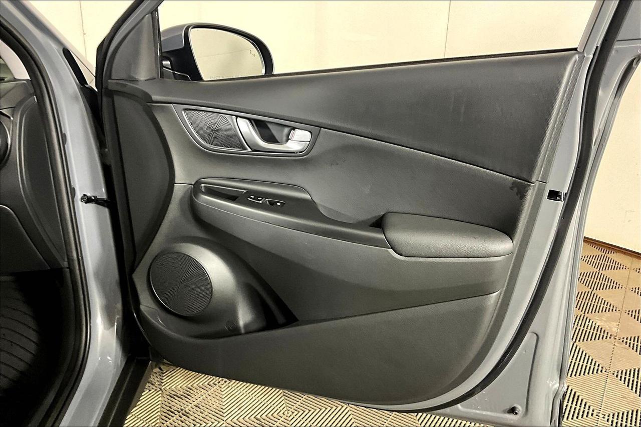 2022 Hyundai KONA 2.0L PREFERRED AWD W/SUN & LEATHER PACKA Photo