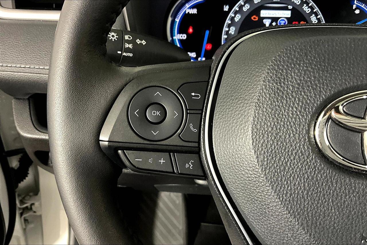 2025 Toyota RAV4 Hybrid XLE AWD Photo