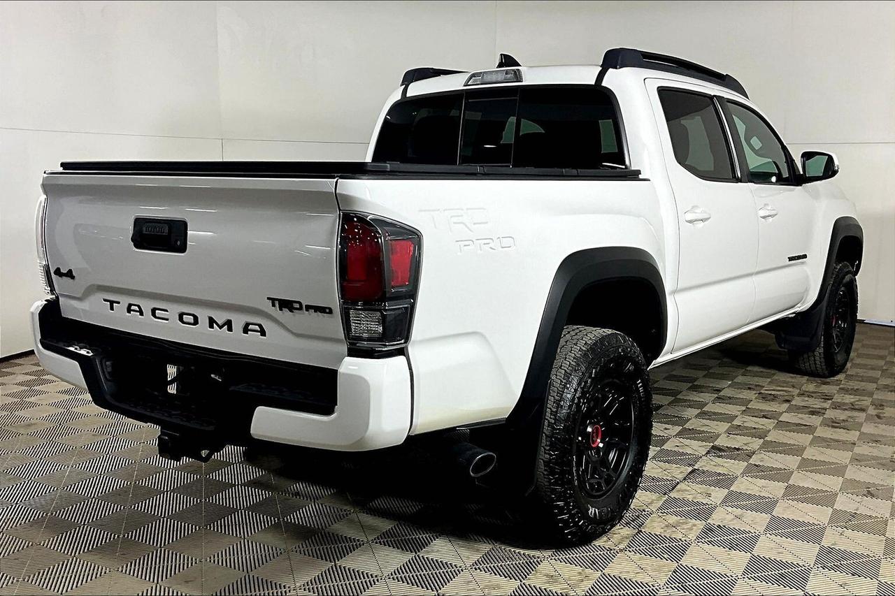 2023 Toyota Tacoma 4x4 Double Cab Auto SB Photo