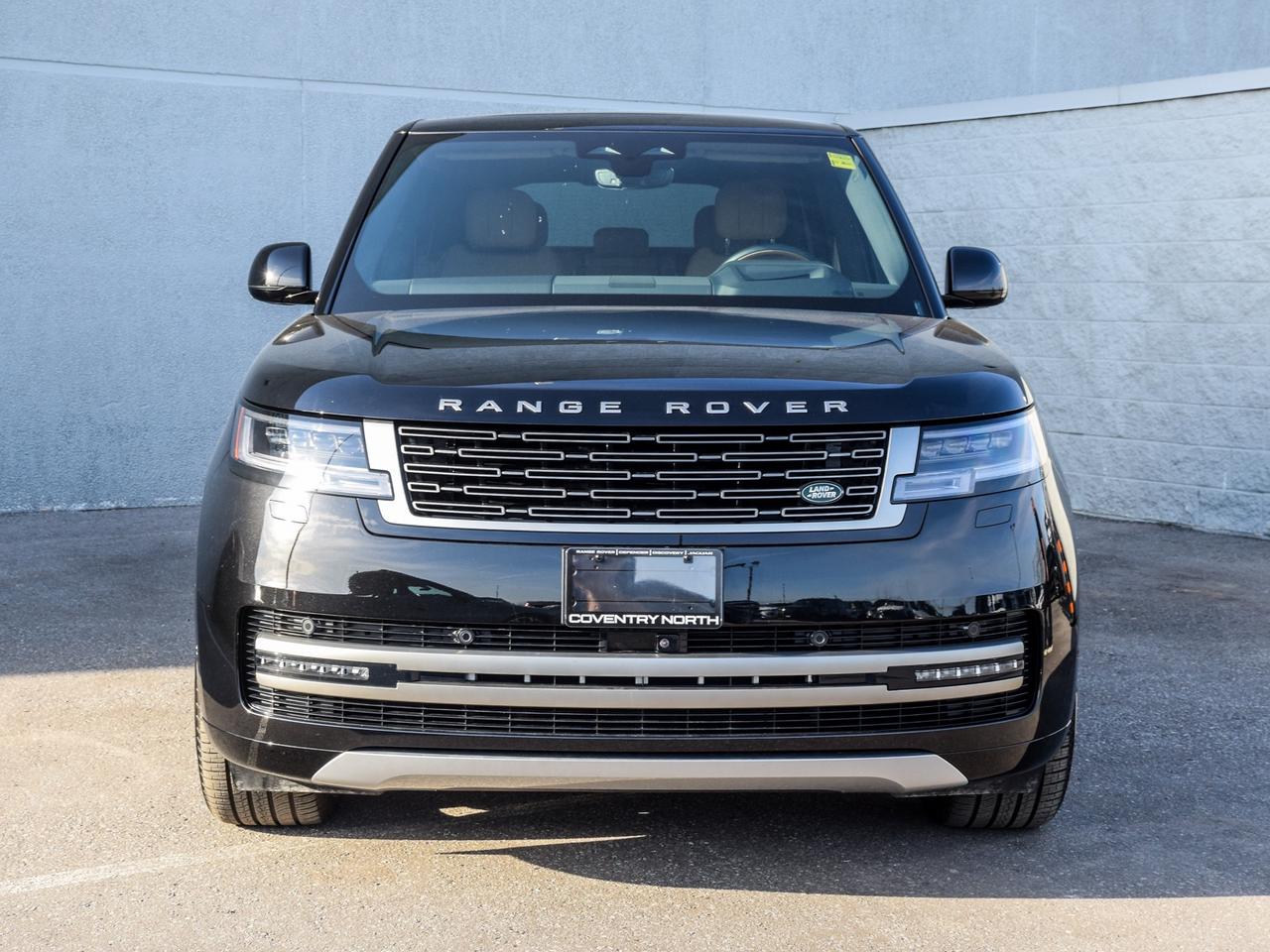 2025 Land Rover Range Rover P550e SE SWB Photo