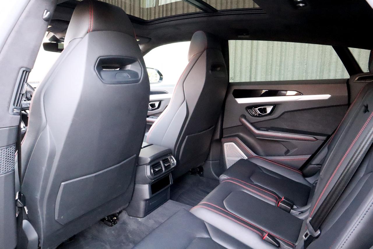 2019 Lamborghini Urus  Photo