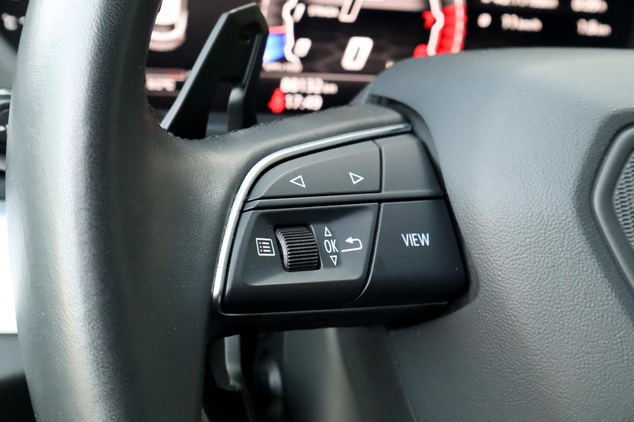 2019 Lamborghini Urus  Photo