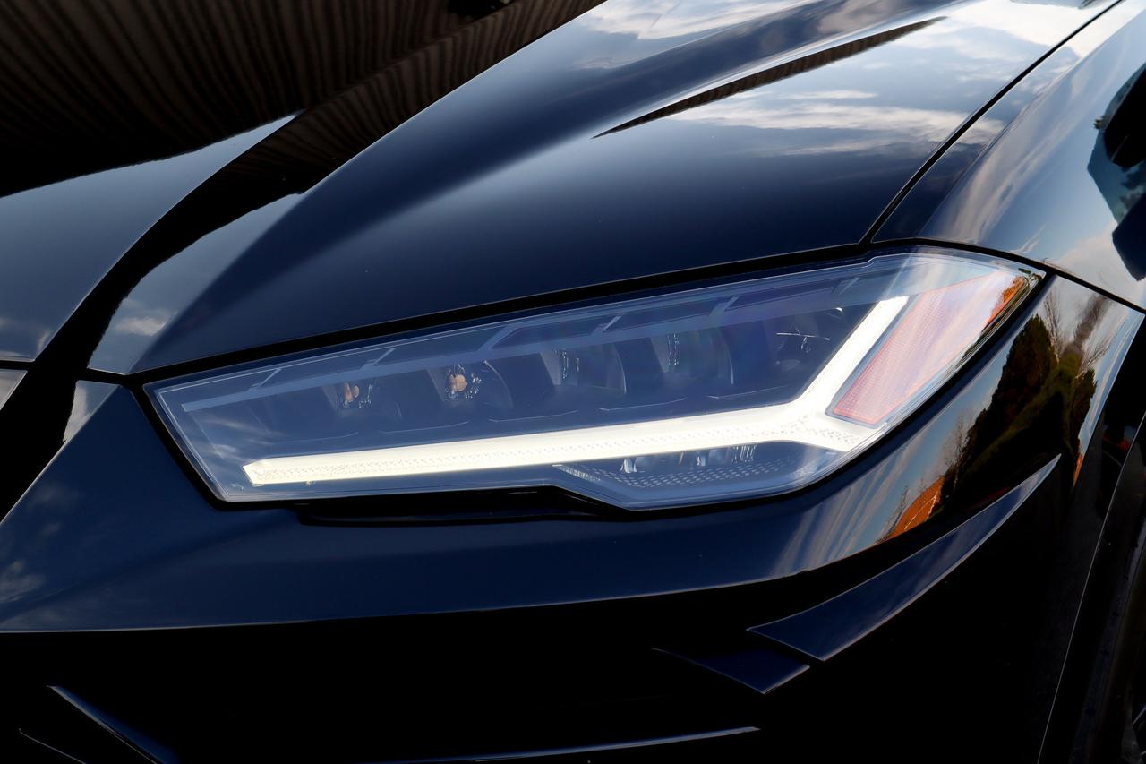 2019 Lamborghini Urus  Photo