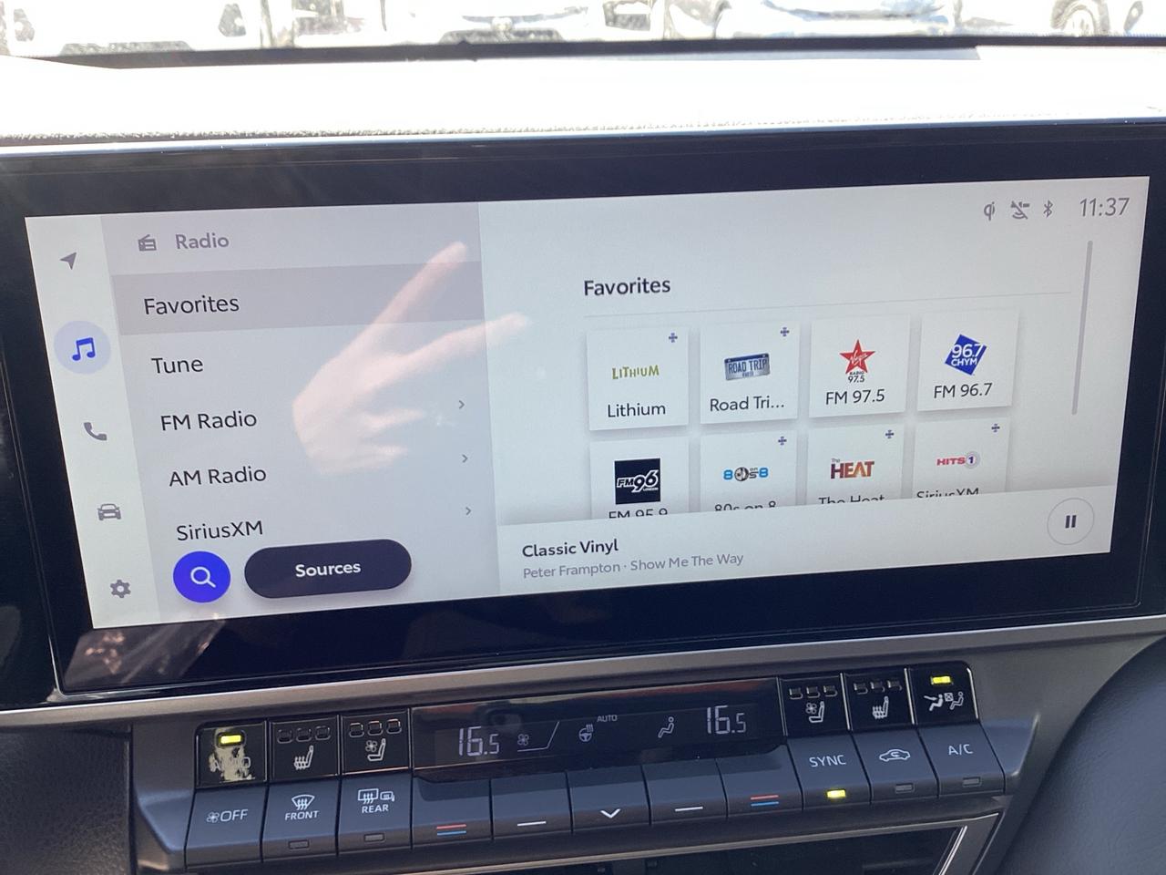 2025 Toyota Camry XSE AWD Photo