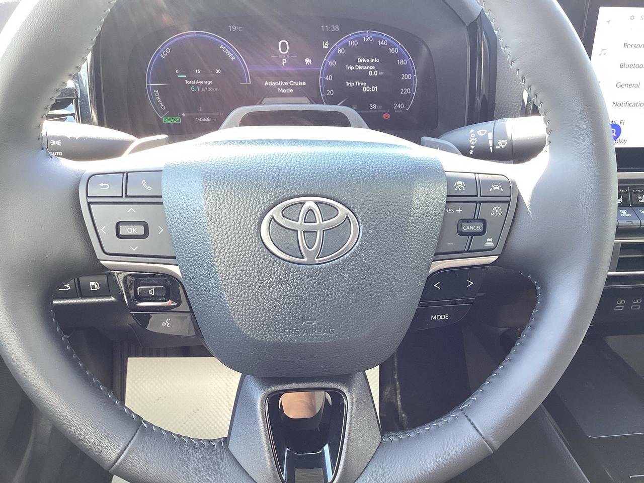 2025 Toyota Camry XSE AWD Photo