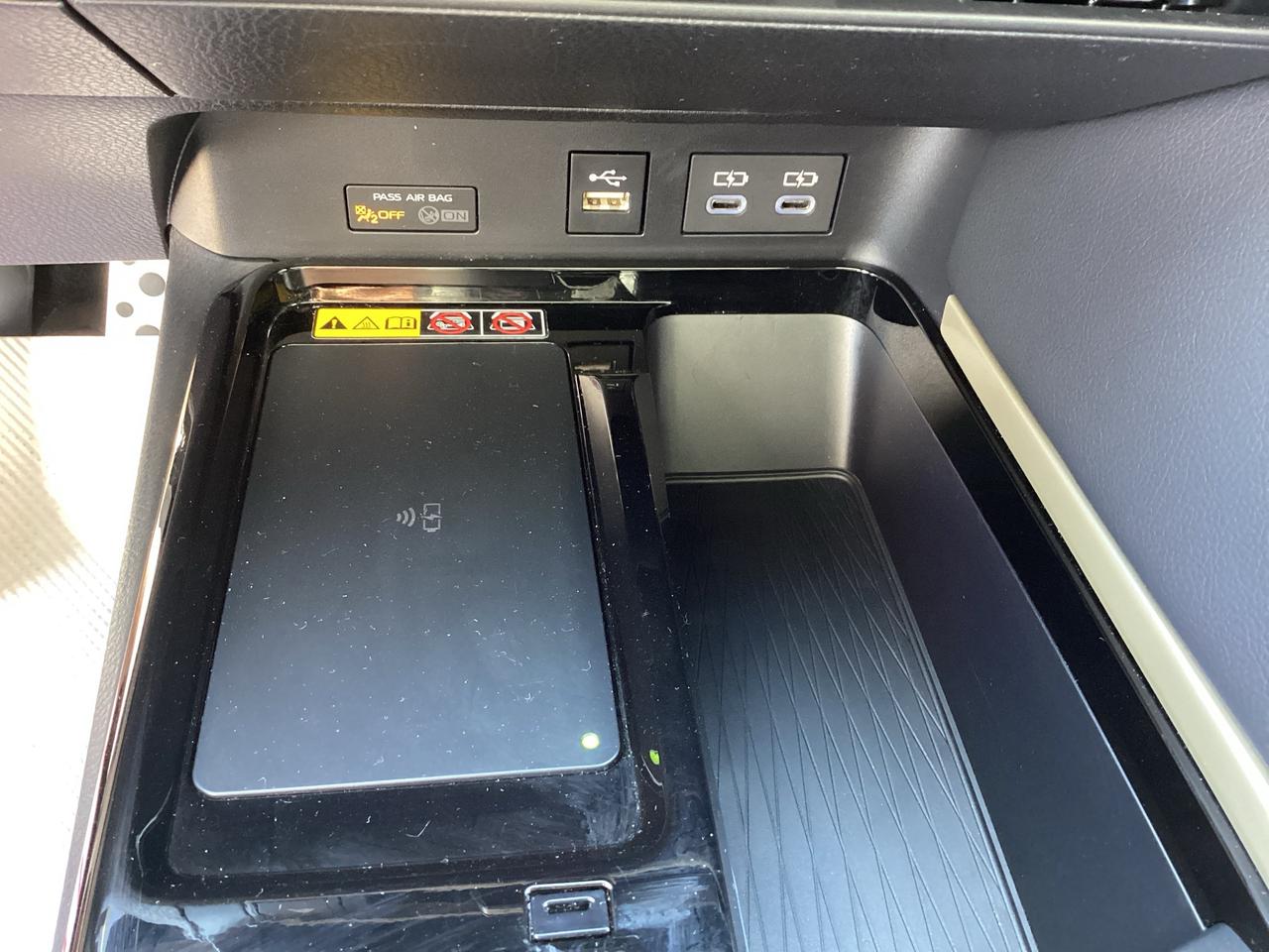 2025 Toyota Camry XSE AWD Photo