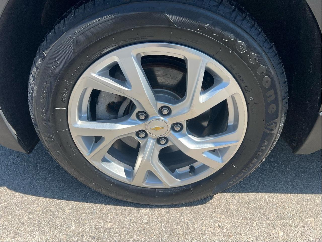 2019 Chevrolet Equinox LT AWD *HEATED SEATS *CLEAN CARFAX *ONE OWNER Photo