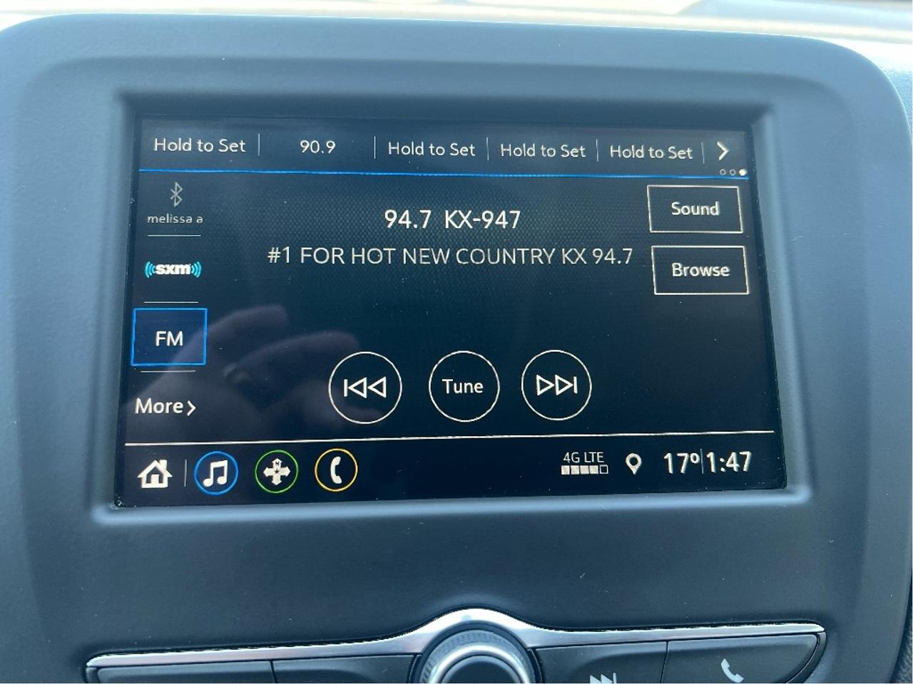 2019 Chevrolet Equinox LT AWD *HEATED SEATS *CLEAN CARFAX *ONE OWNER Photo