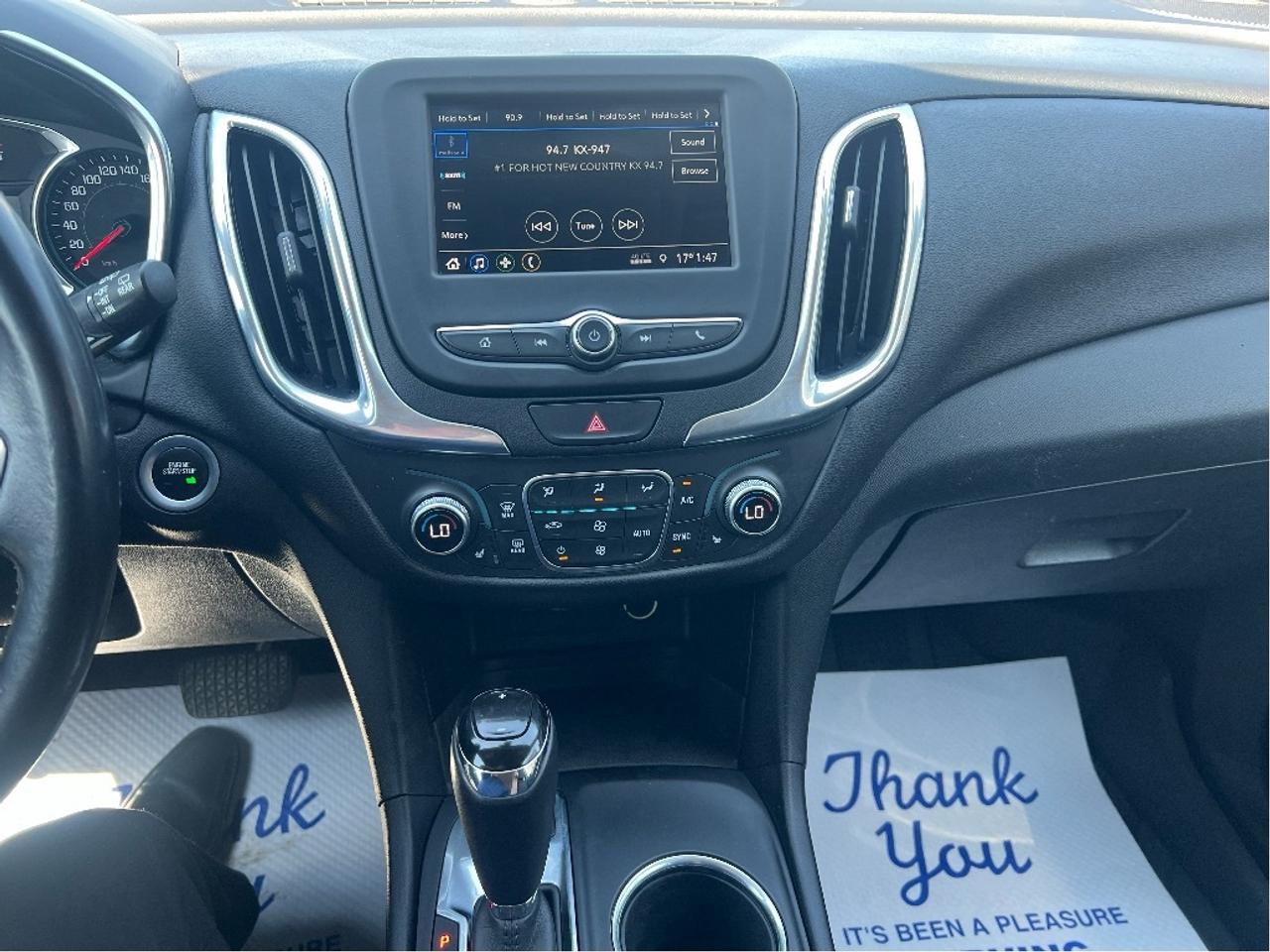 2019 Chevrolet Equinox LT AWD *HEATED SEATS *CLEAN CARFAX *ONE OWNER Photo