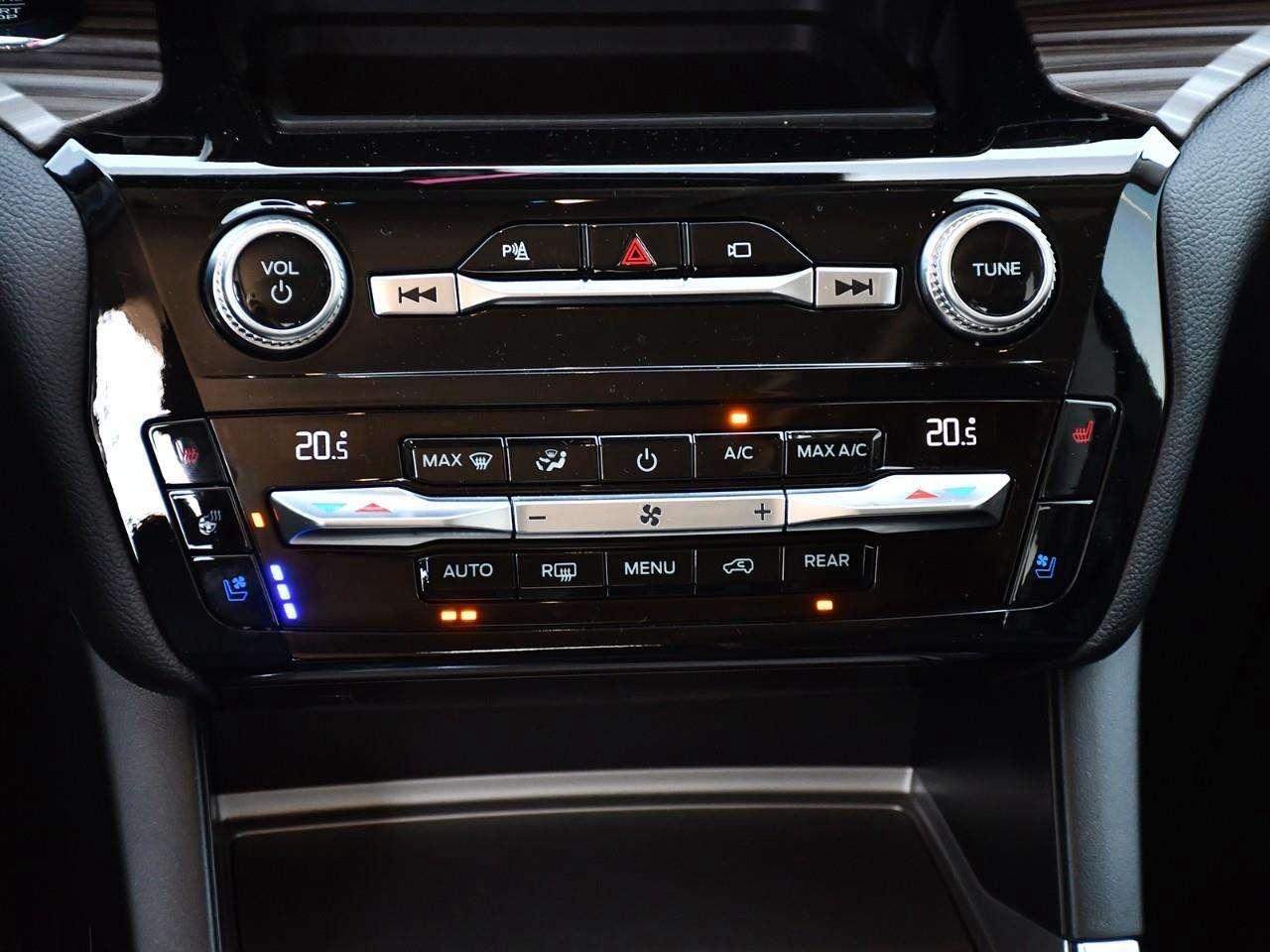 2021 Ford Explorer Limited CLEAN ACCIDENT REPORT, HYBRID! Photo