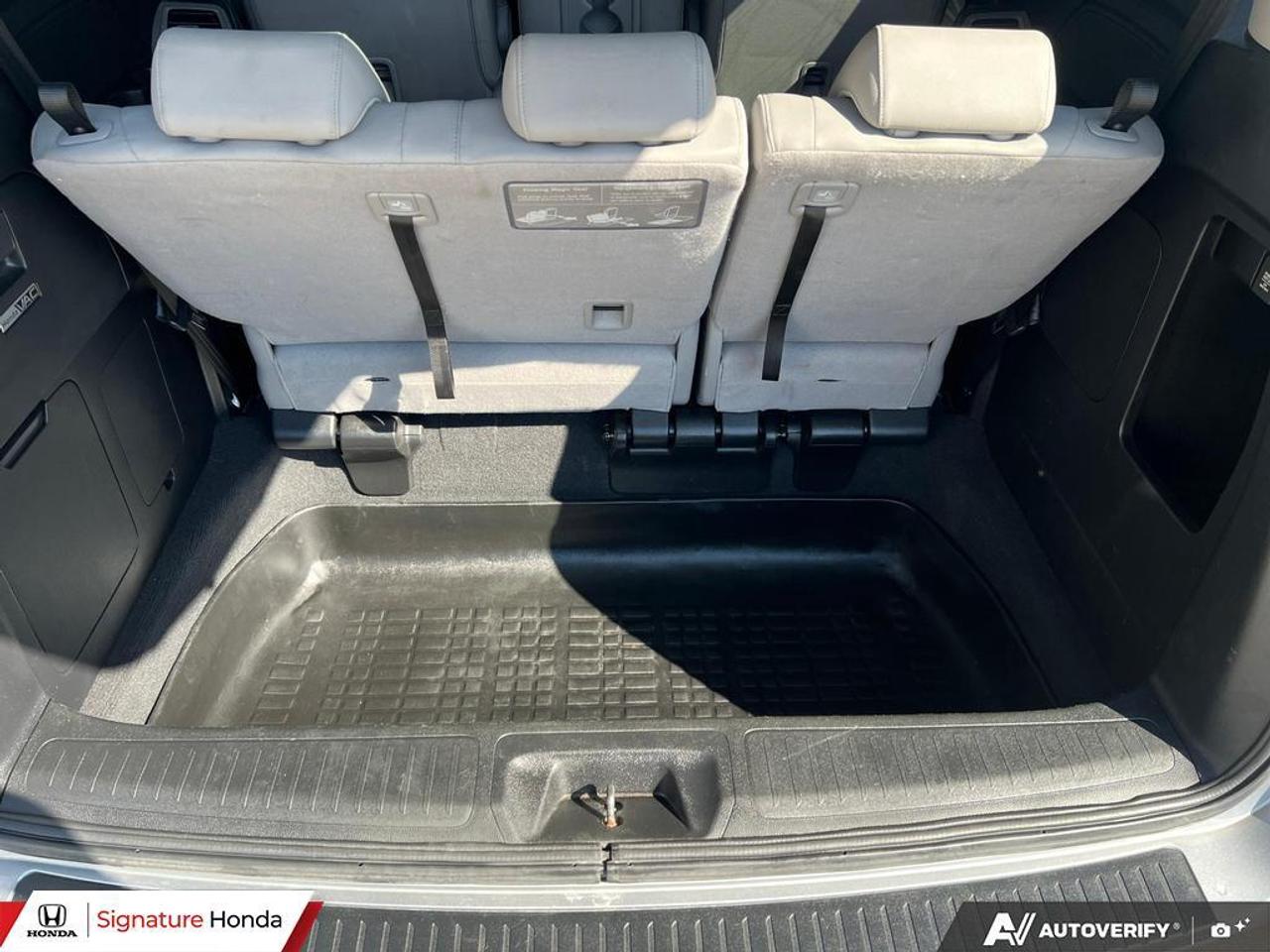 2019 Honda Odyssey Touring Photo