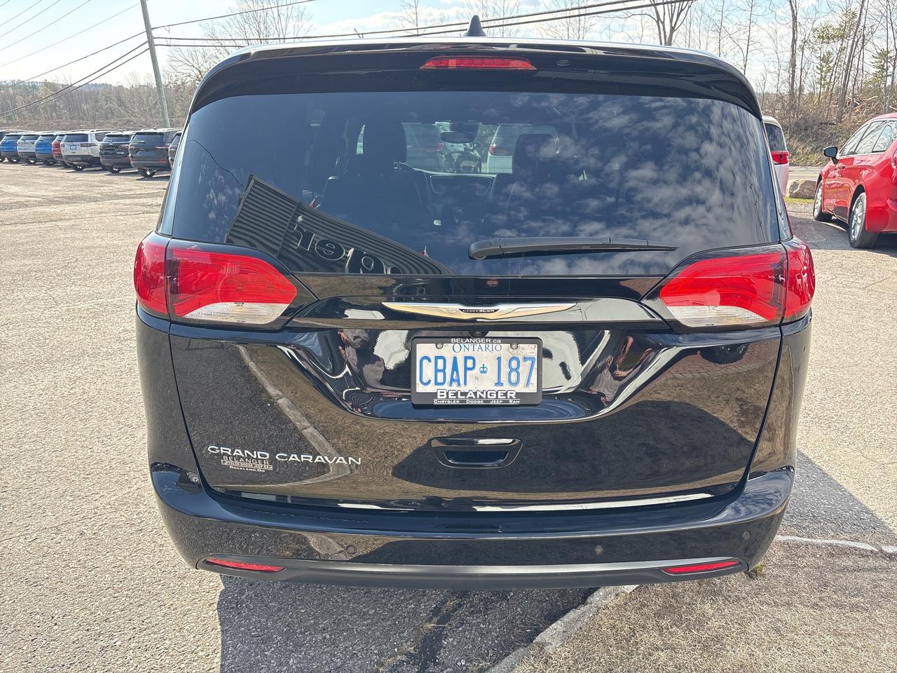 2025 Chrysler Grand Caravan SXT Photo