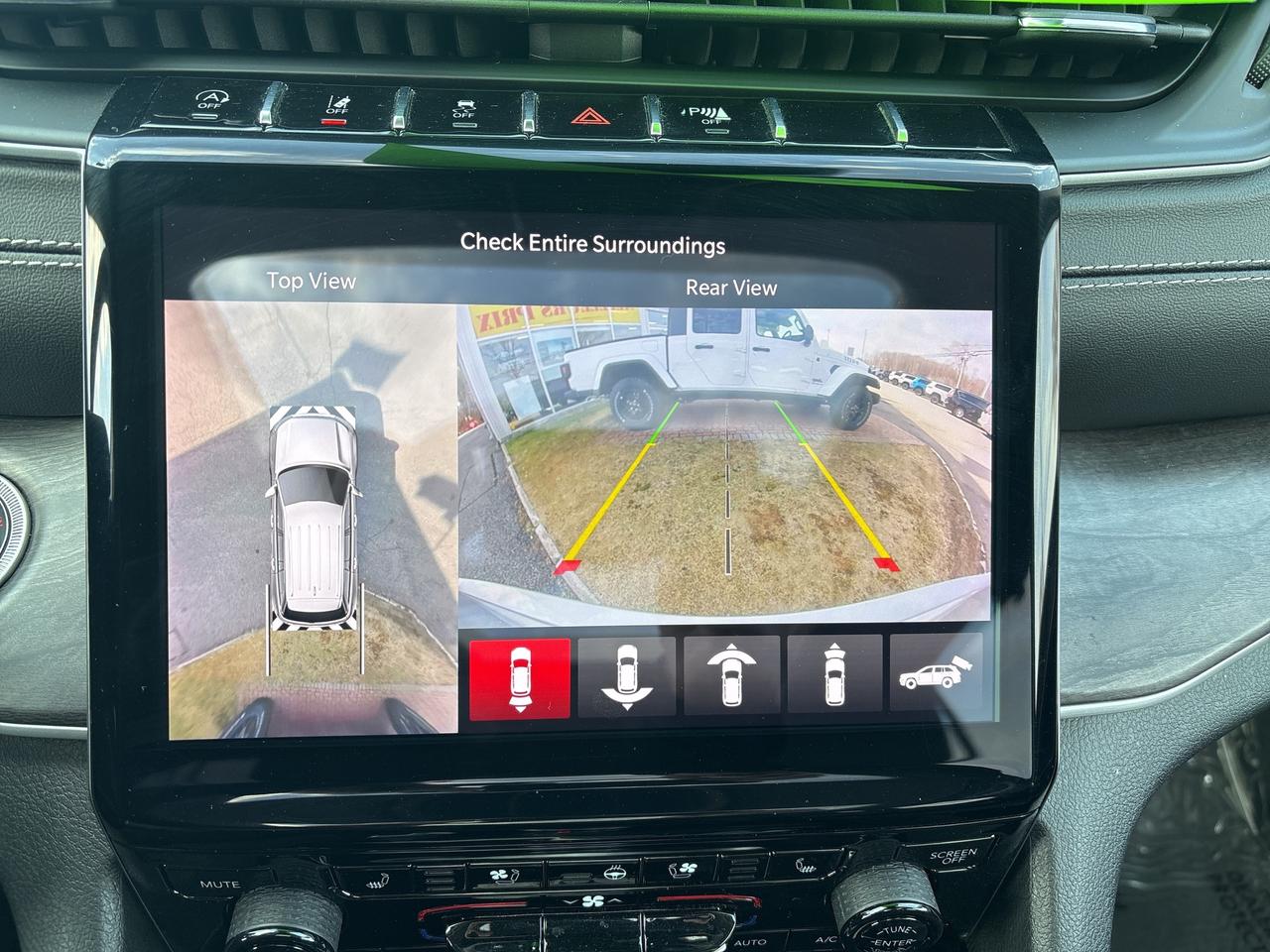 2023 Jeep Grand Cherokee Limited Photo