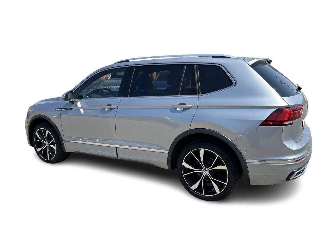 2023 Volkswagen Tiguan Highline 2.0T 8sp at w/Tip 4M Leather  Alloy Wheel Photo