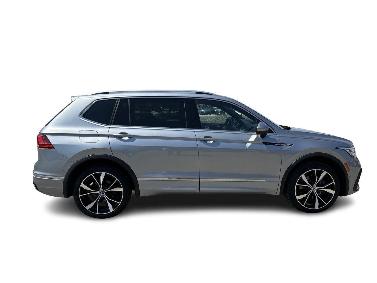 2023 Volkswagen Tiguan Highline 2.0T 8sp at w/Tip 4M Leather  Alloy Wheel Photo