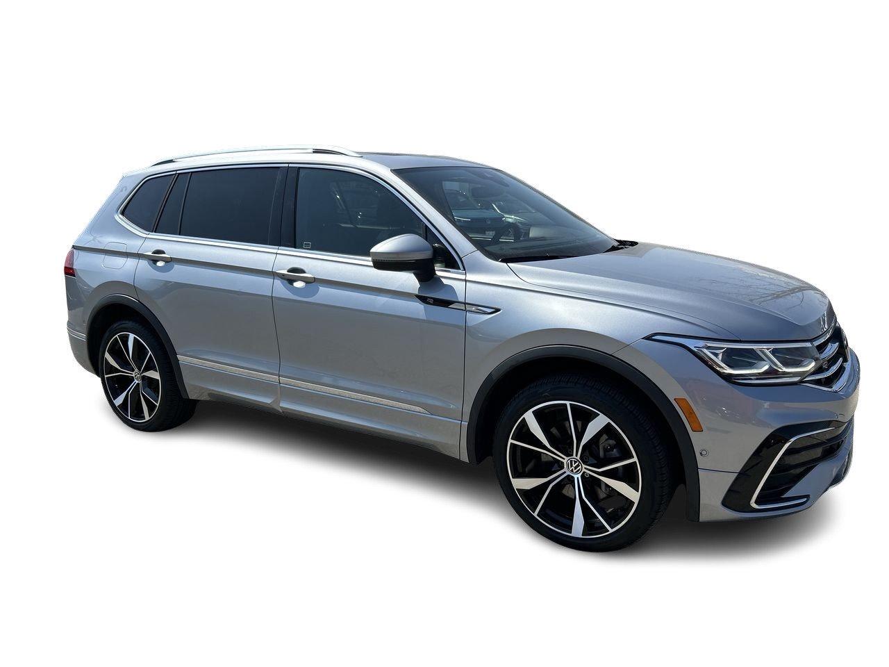 2023 Volkswagen Tiguan Highline 2.0T 8sp at w/Tip 4M Leather  Alloy Wheel Photo