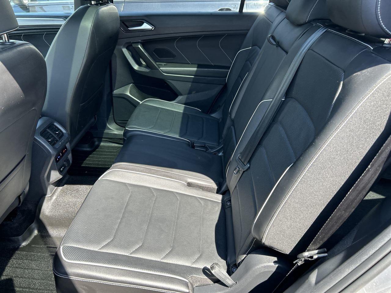 2023 Volkswagen Tiguan Highline 2.0T 8sp at w/Tip 4M Leather  Alloy Wheel Photo