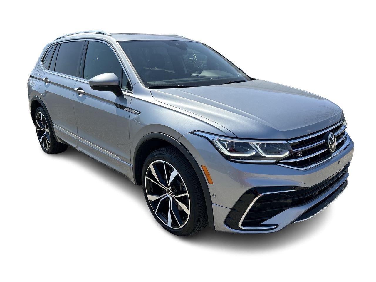 2023 Volkswagen Tiguan Highline 2.0T 8sp at w/Tip 4M Leather  Alloy Wheel Photo