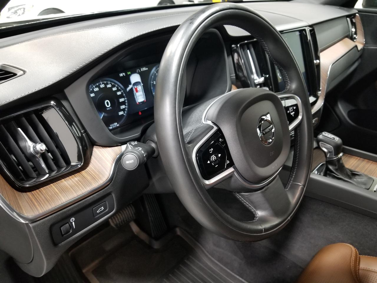2019 Volvo XC60 T6 Inscription 4dr All-Wheel Drive Photo