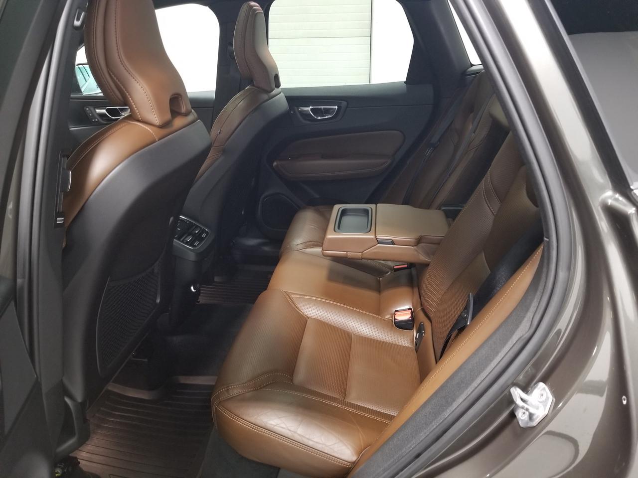 2019 Volvo XC60 T6 Inscription 4dr All-Wheel Drive Photo