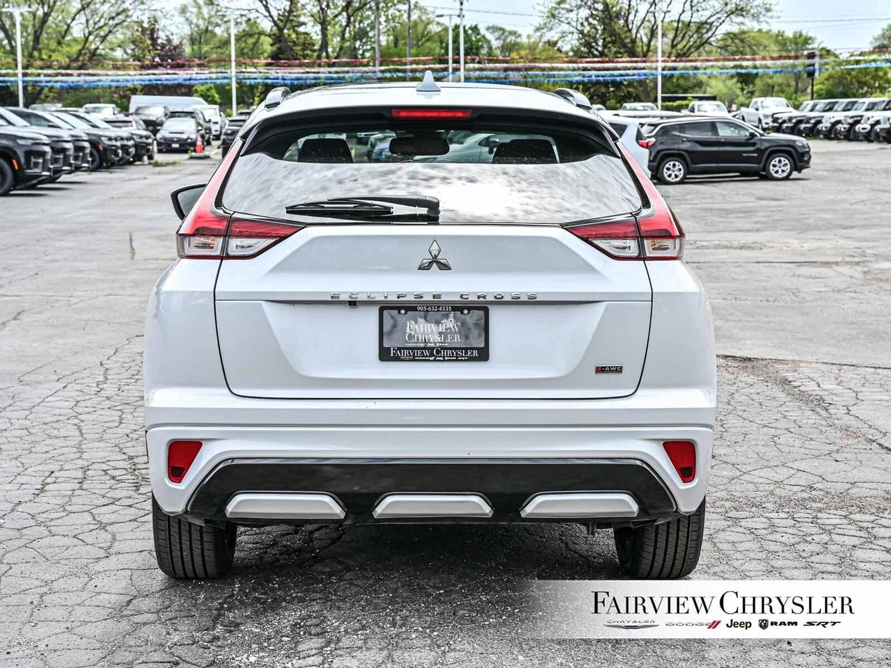 2022 Mitsubishi Eclipse Cross AWD   CARPLAY   HEATED SEATS   SUNROOF   LEATHER Photo