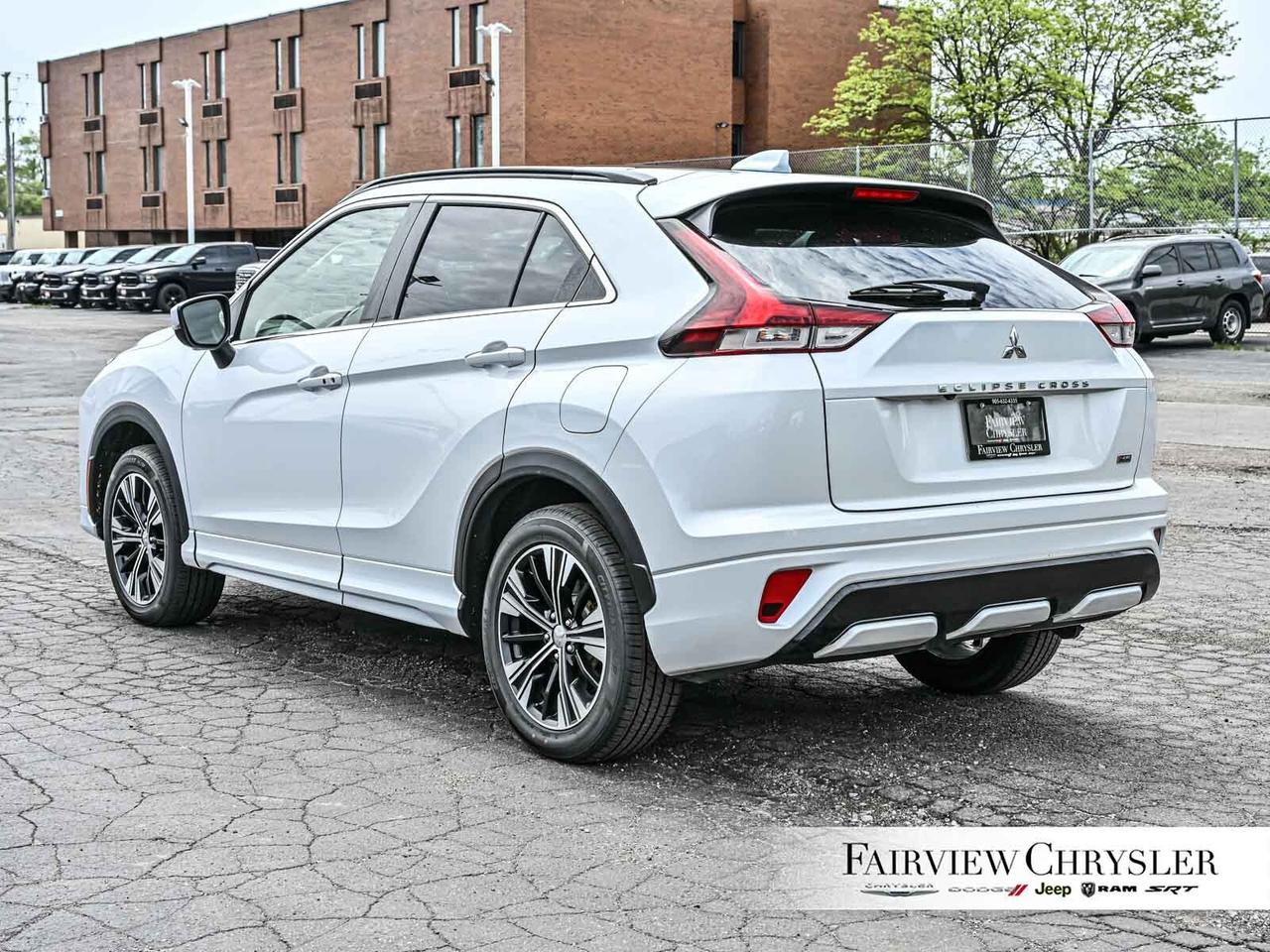 2022 Mitsubishi Eclipse Cross AWD   CARPLAY   HEATED SEATS   SUNROOF   LEATHER Photo