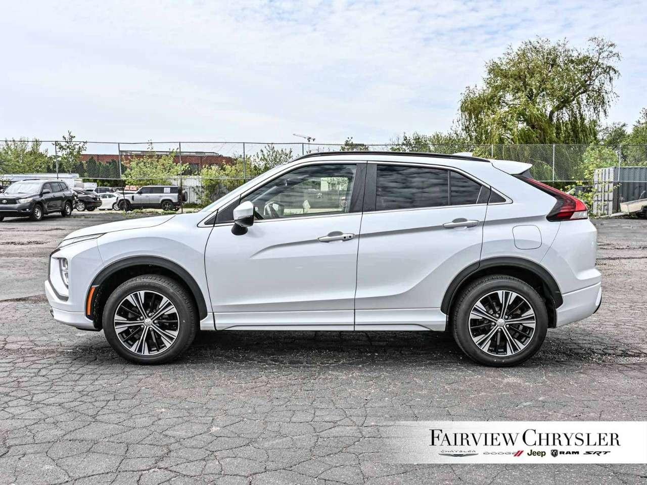 2022 Mitsubishi Eclipse Cross ES S-AWC AWD   CARPLAY   HEATED SEATS   SUNROOF   LEATHER   SUNROOF Photo