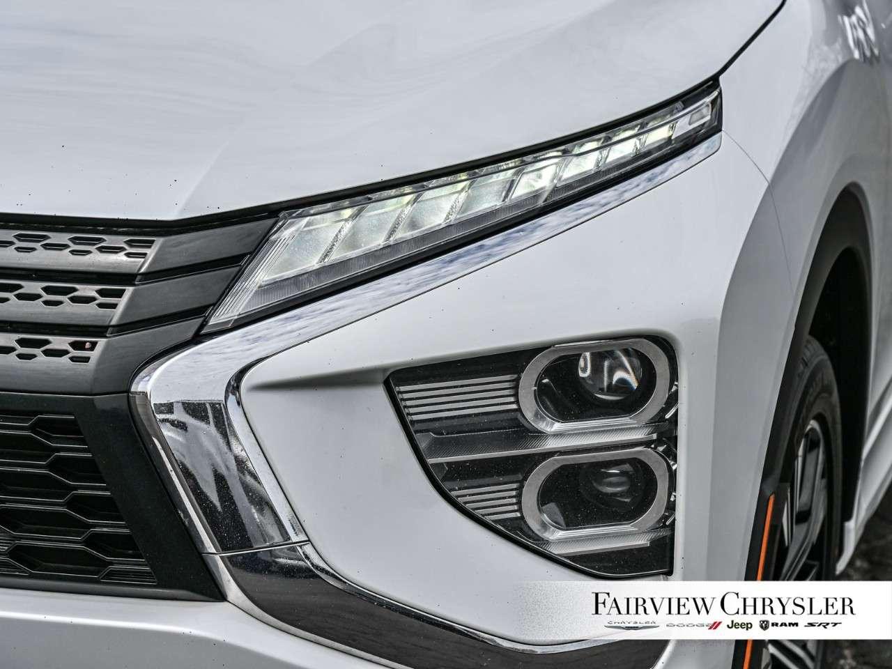 2022 Mitsubishi Eclipse Cross ES S-AWC AWD   CARPLAY   HEATED SEATS   SUNROOF   LEATHER   SUNROOF Photo