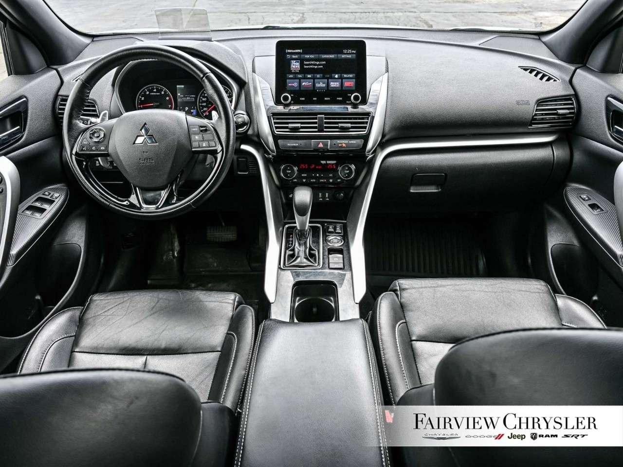 2022 Mitsubishi Eclipse Cross ES S-AWC AWD   CARPLAY   HEATED SEATS   SUNROOF   LEATHER   SUNROOF Photo