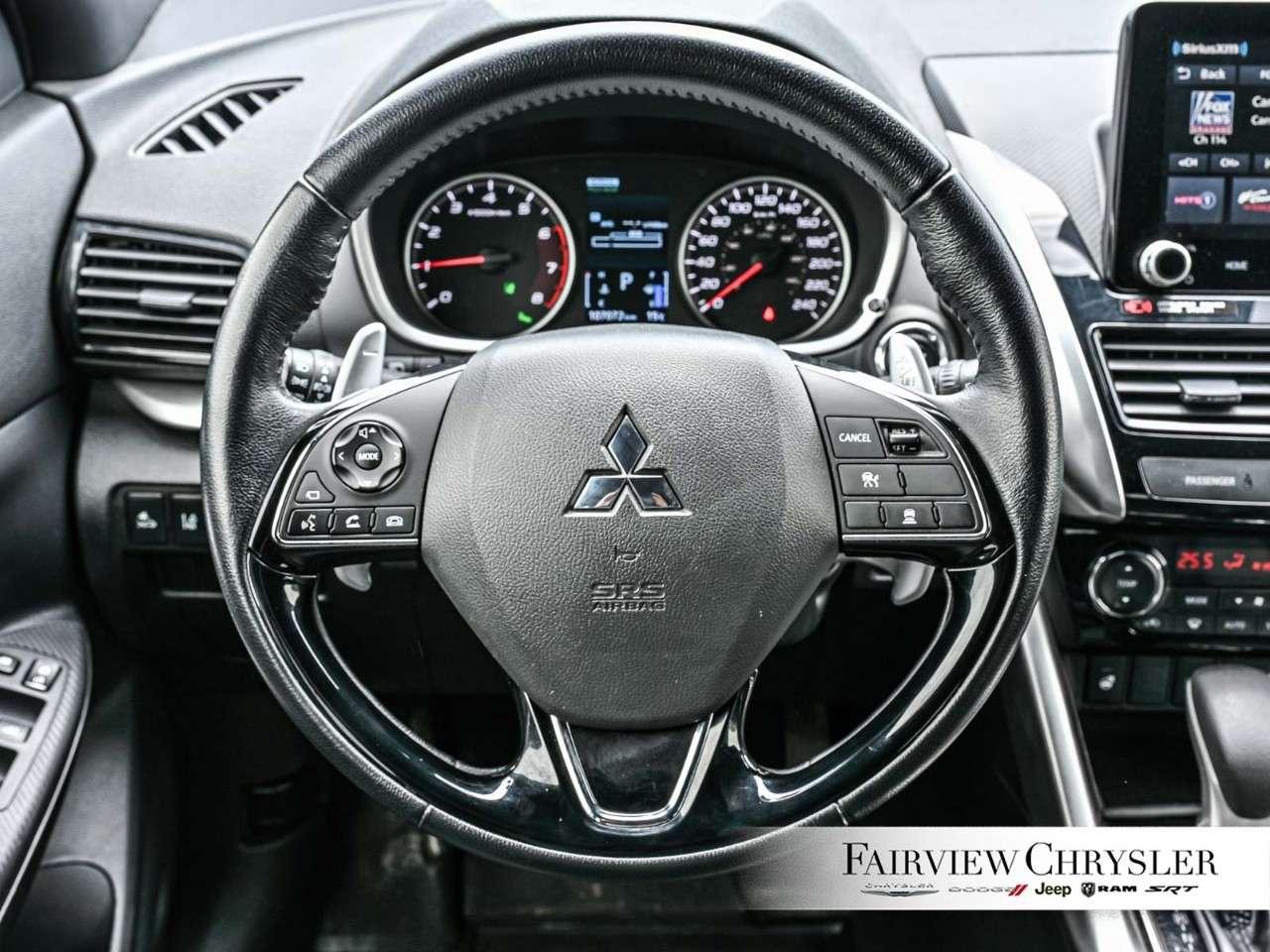 2022 Mitsubishi Eclipse Cross ES S-AWC AWD   CARPLAY   HEATED SEATS   SUNROOF   LEATHER   SUNROOF Photo