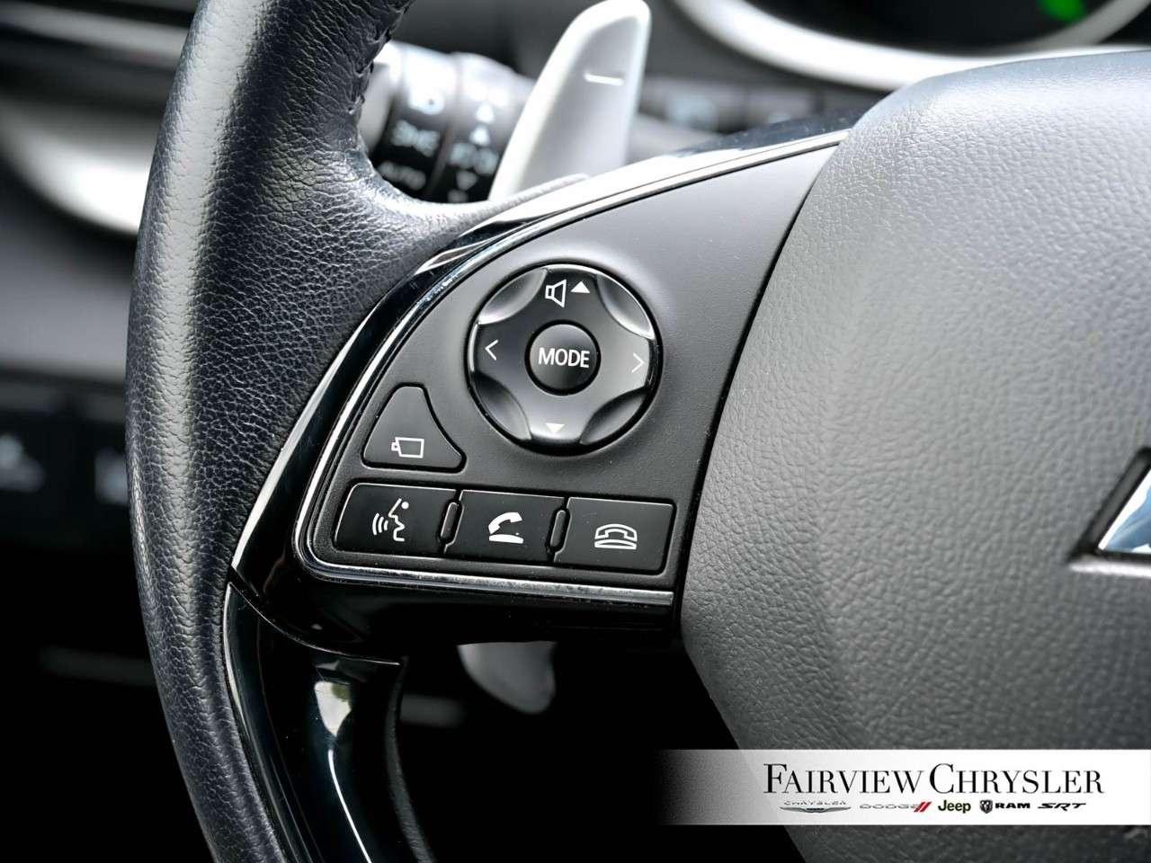 2022 Mitsubishi Eclipse Cross ES S-AWC AWD   CARPLAY   HEATED SEATS   SUNROOF   LEATHER   SUNROOF Photo