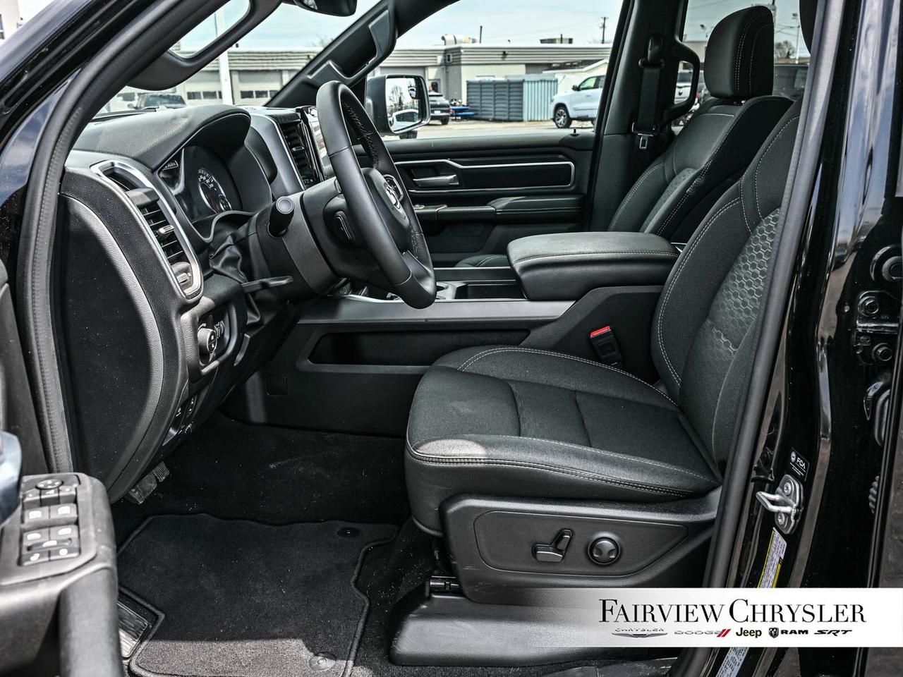 2025 RAM 1500 Big Horn LEVEL 2   3.0 L HURRICANE   20 INCH WHEEL Photo