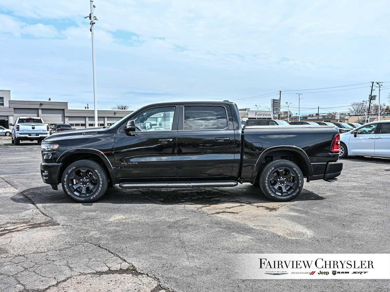 2025 RAM 1500 Big Horn LEVEL 2   3.0 L HURRICANE   20 INCH WHEEL Photo