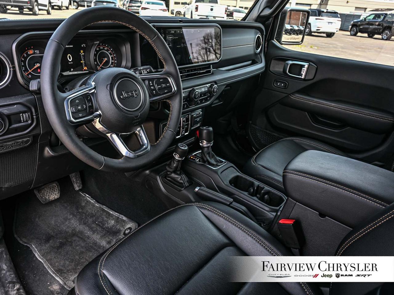 2024 Jeep Wrangler Sahara SKY TOP   LEATHER   FRONT CAMERA   BLIND SP Photo