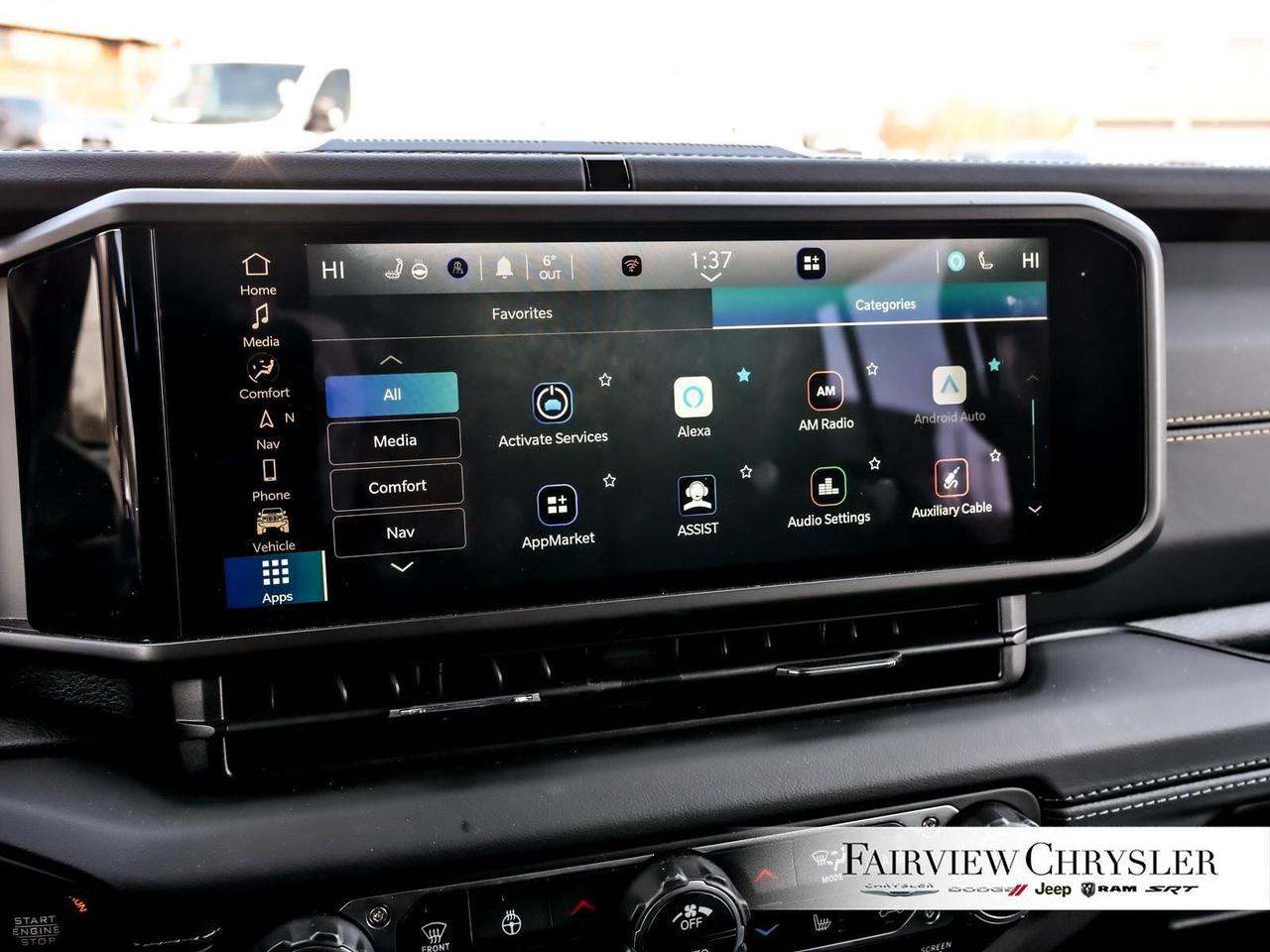 2024 Jeep Wrangler Sahara SKY TOP   LEATHER   FRONT CAMERA   BLIND SP Photo