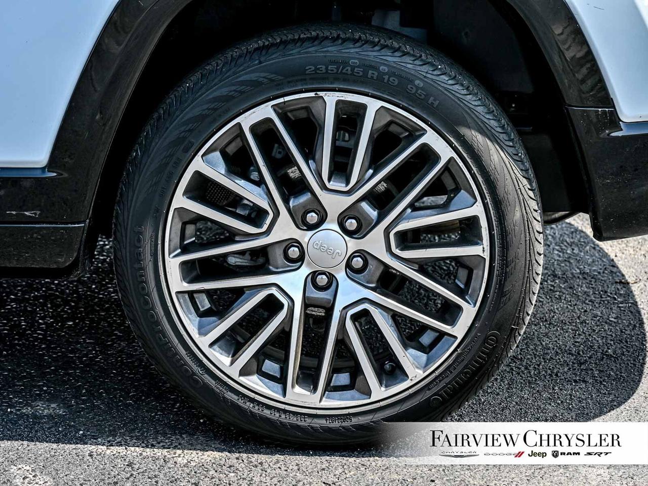 2024 Jeep Compass Limited ELITE PKG   NAV   PWR TAILGATE   CARPLAY Photo