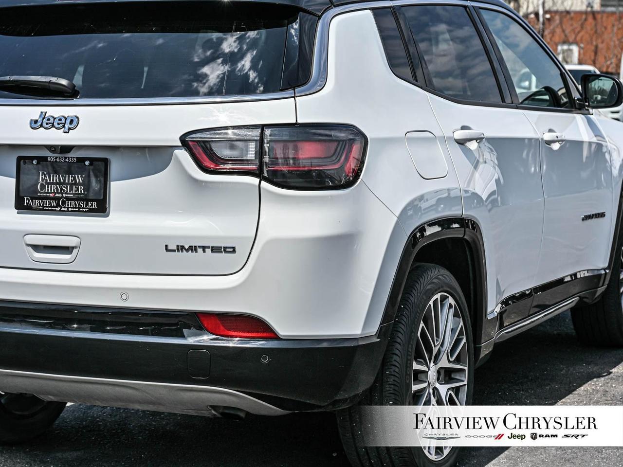 2024 Jeep Compass Limited ELITE PKG   NAV   PWR TAILGATE   CARPLAY Photo