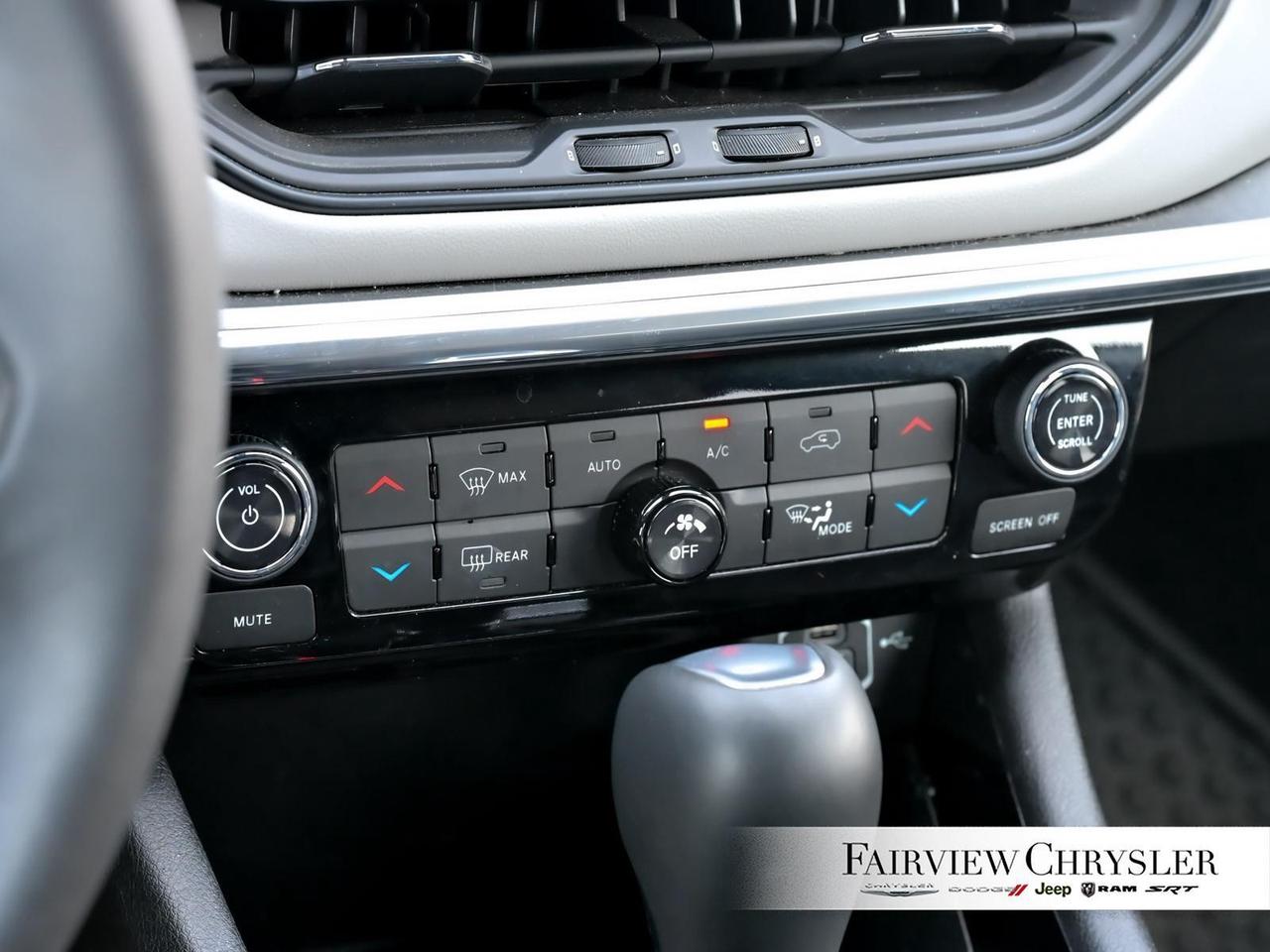 2024 Jeep Compass Limited ELITE PKG   NAV   PWR TAILGATE   CARPLAY Photo