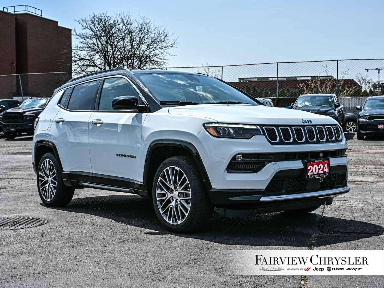 2024 Jeep Compass Limited 4x4 ELITE PKG   NAV   PWR TAILGATE   CARPLAY   HEATED SEATS   REMOTE START Photo