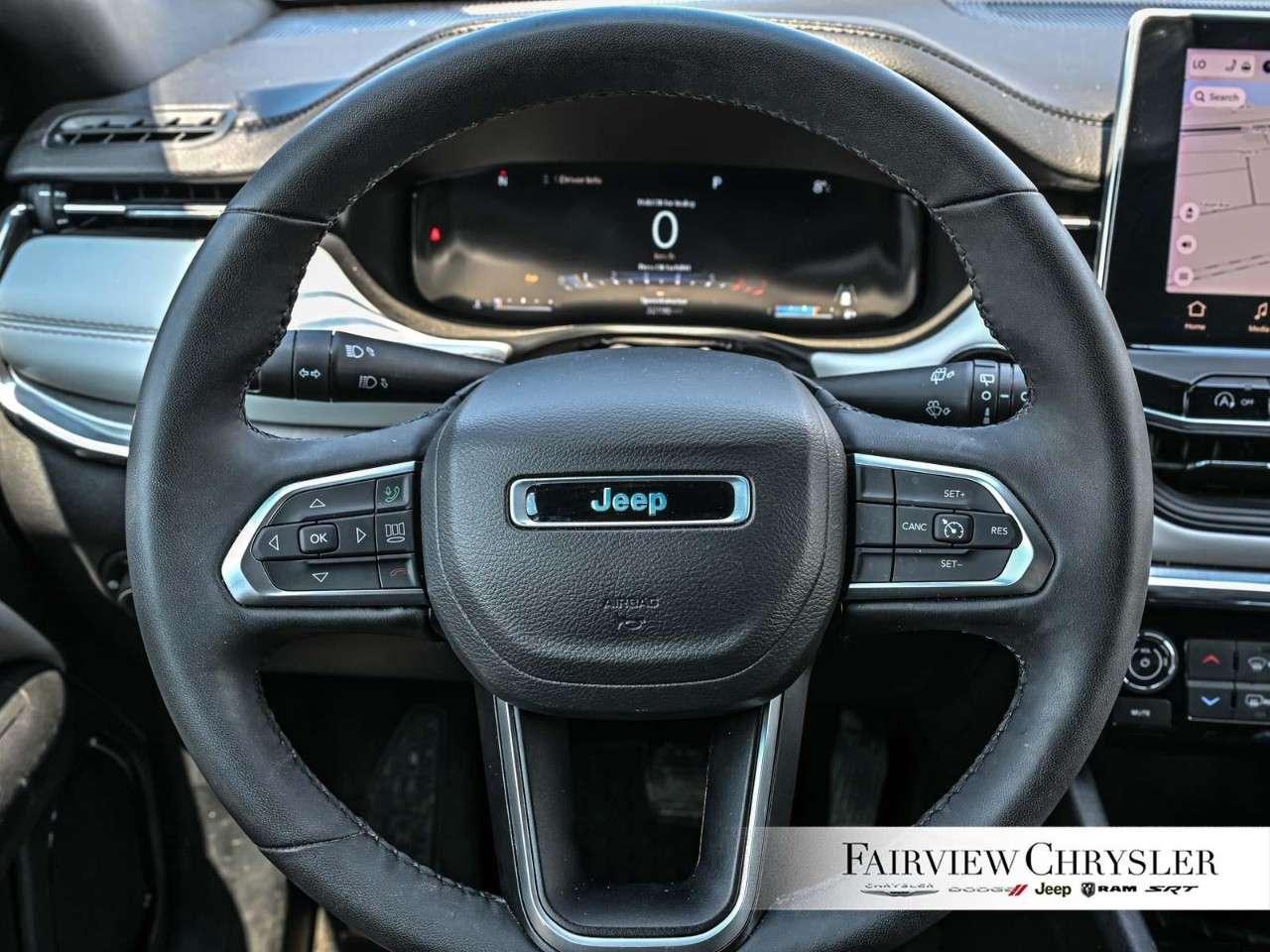 2024 Jeep Compass Limited 4x4 ELITE PKG   NAV   PWR TAILGATE   CARPLAY   HEATED SEATS   REMOTE START Photo
