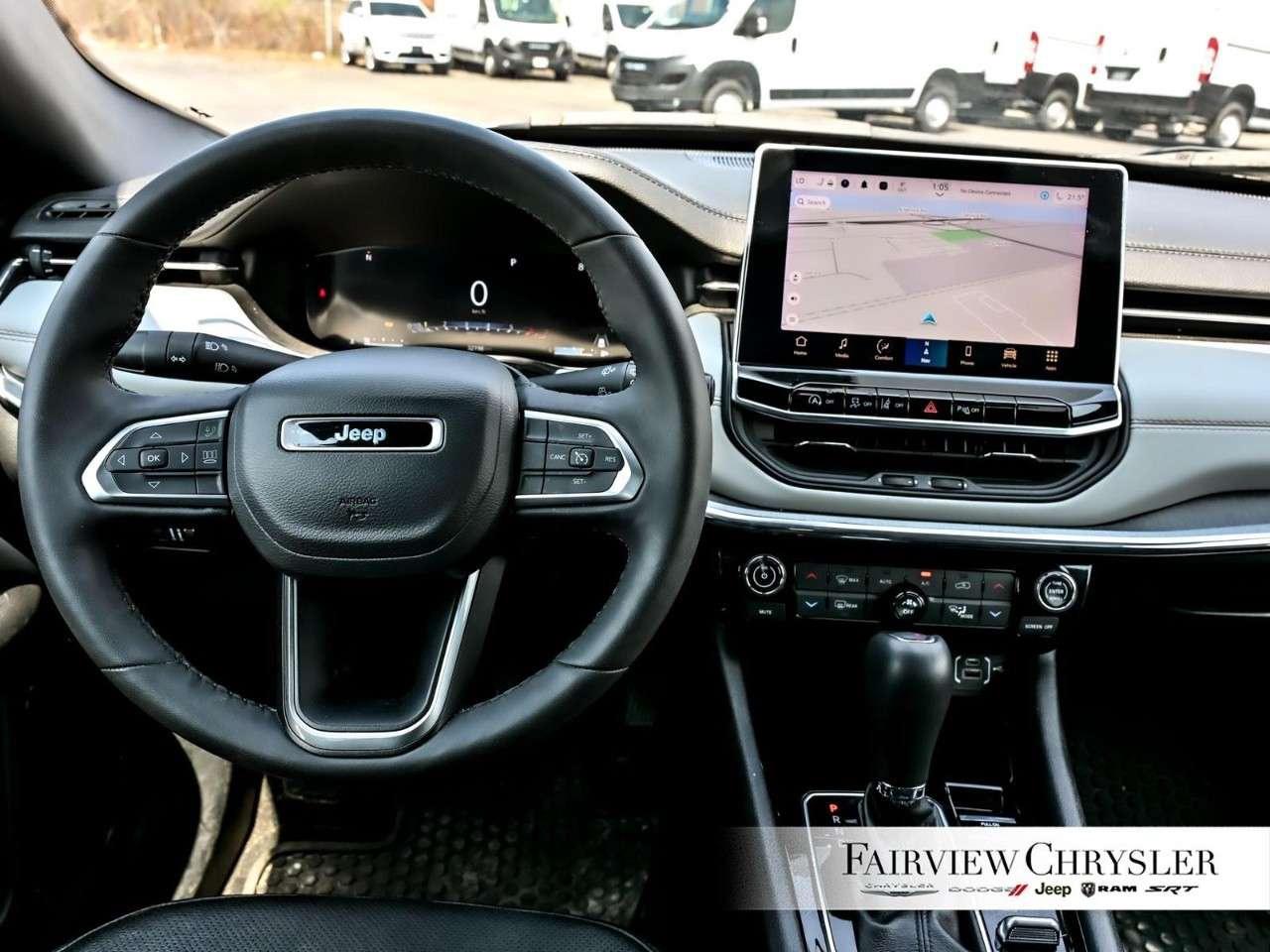 2024 Jeep Compass Limited 4x4 ELITE PKG   NAV   PWR TAILGATE   CARPLAY   HEATED SEATS   REMOTE START Photo