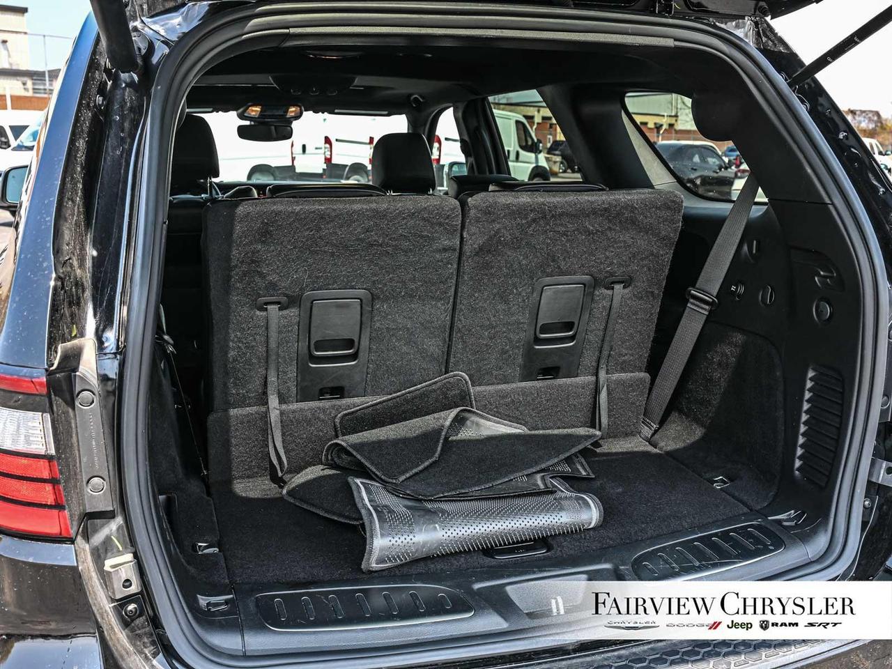 2024 Dodge Durango Citadel SUNROOF   CARPLAY   HEATED / COOLED SEATS Photo